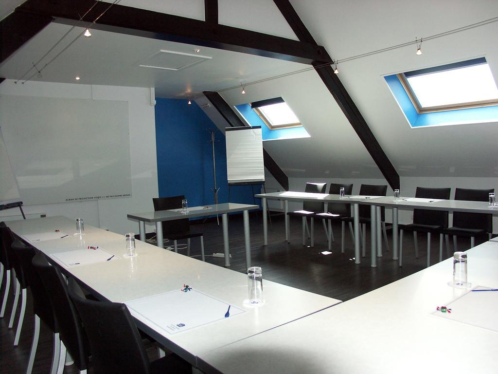 Hotel Restaurant Seminaires La Foresterie Le Mans Bagian luar foto